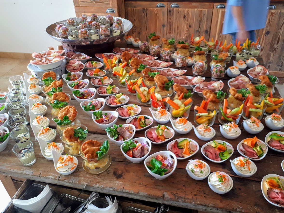 Buffet von Hutti’s Gupfwaldheuriger